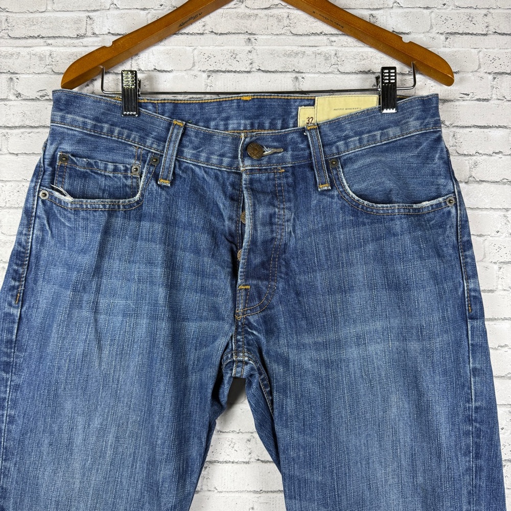 Hollister Mens Jeans 32W  34L Straight Leg Button Fly Classic Balboa